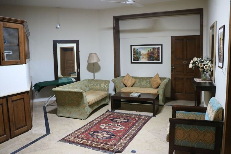 Hotel Comfort Residency