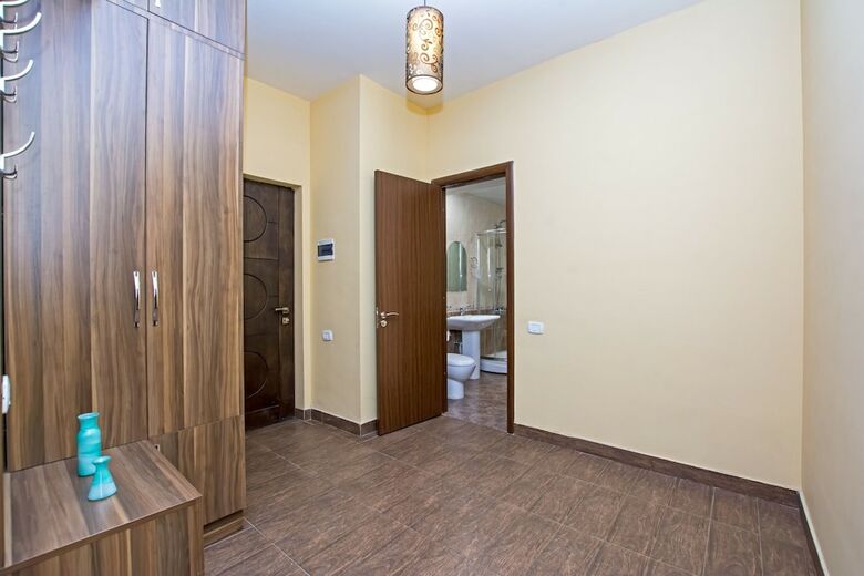 Flatsinyerevan - Apartments By Republic Square