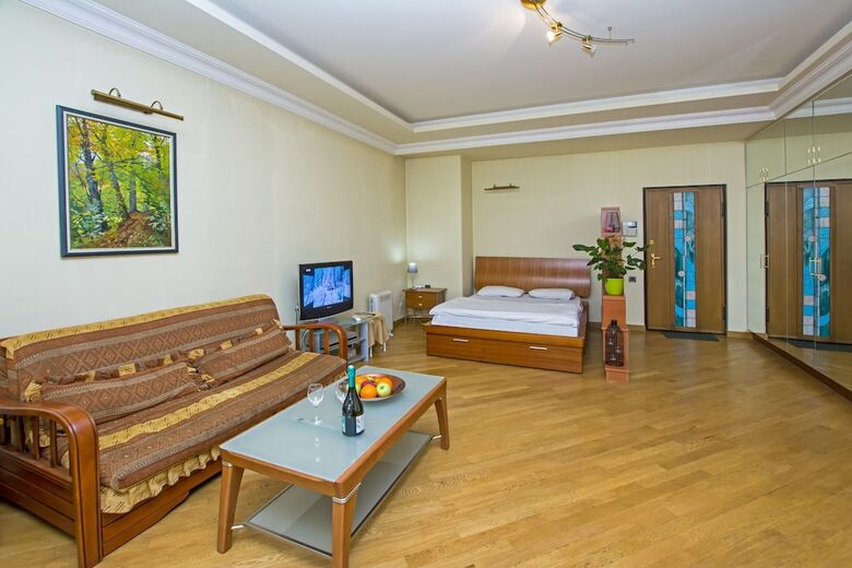 Flatsinyerevan - Apartments By Republic Square
