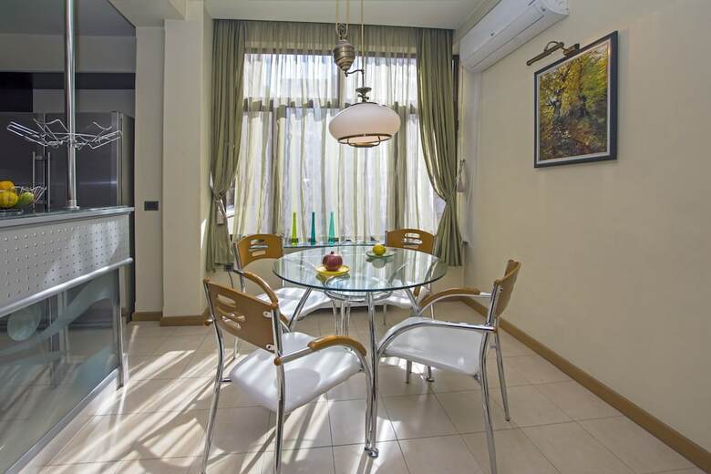 Flatsinyerevan - Apartments By Republic Square