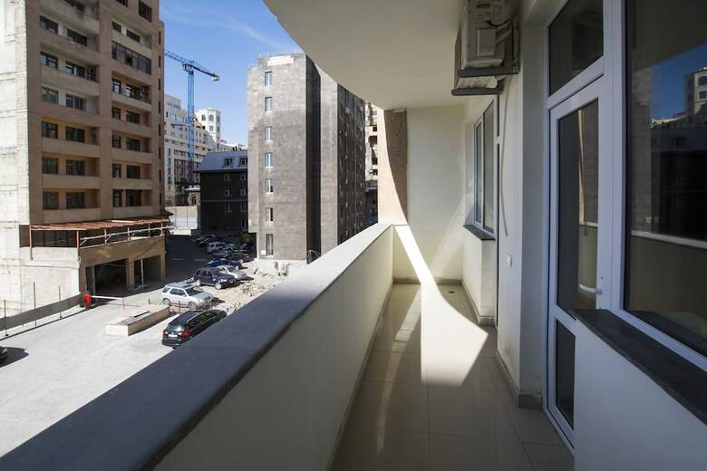 Flatsinyerevan - Apartments By Republic Square
