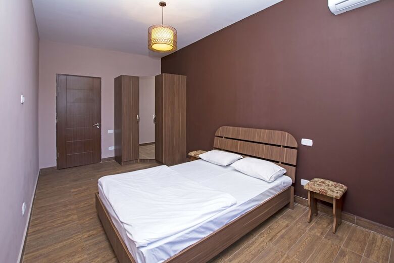 Flatsinyerevan - Apartments By Republic Square