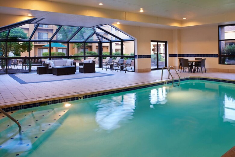 Hotel Courtyard By Marriott Columbus Worthington