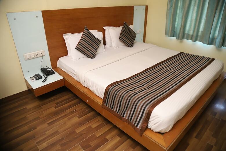 Hotel Residency Palace