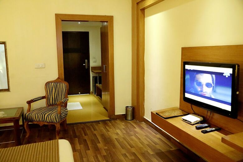 Hotel Residency Palace