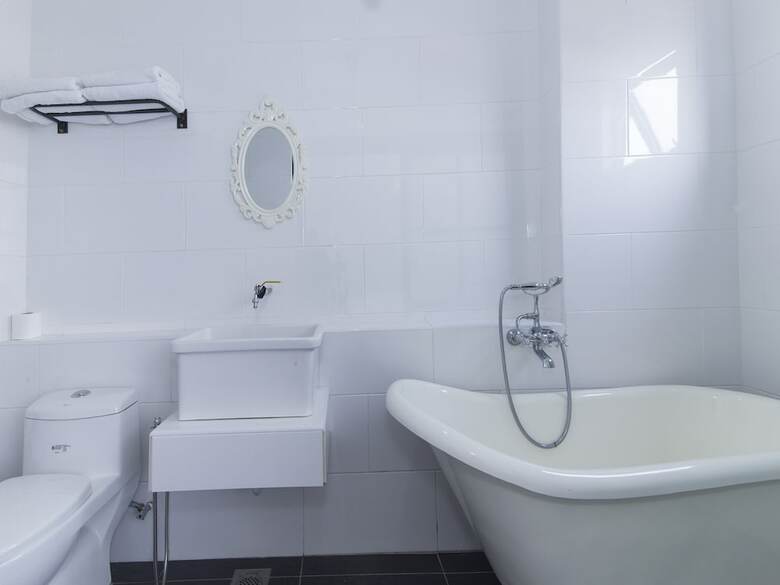 White Loft Hotel
