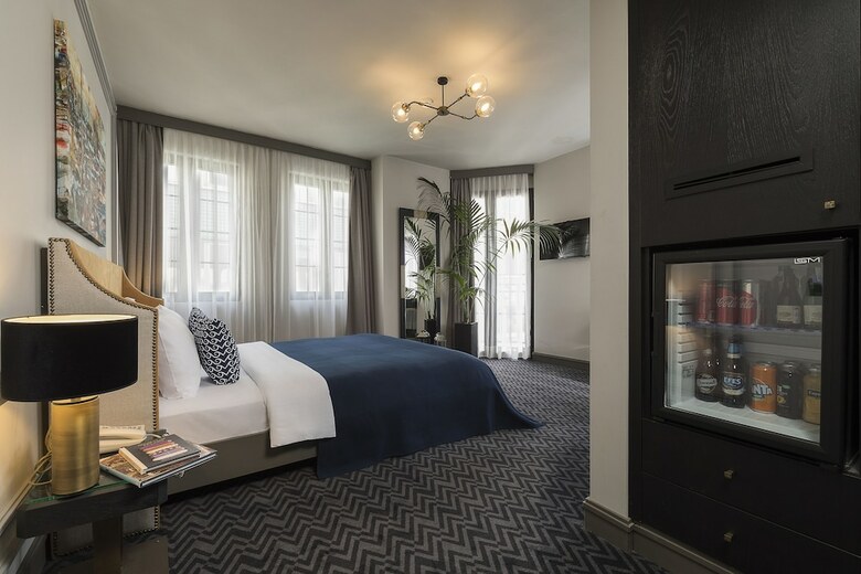 Nabu Hotel