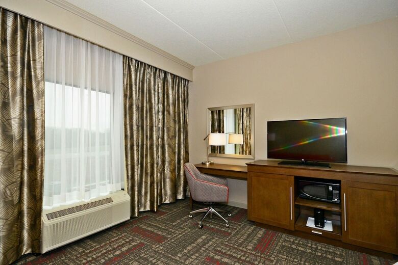 Hotel Hampton Inn Pulaski