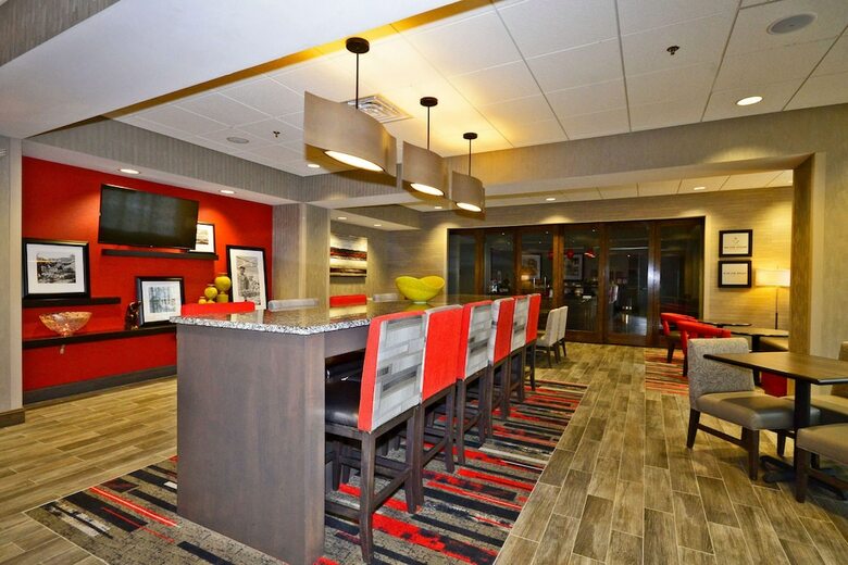 Hotel Hampton Inn Pulaski