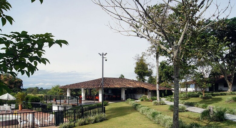 Hotel Campestre Los Nogales