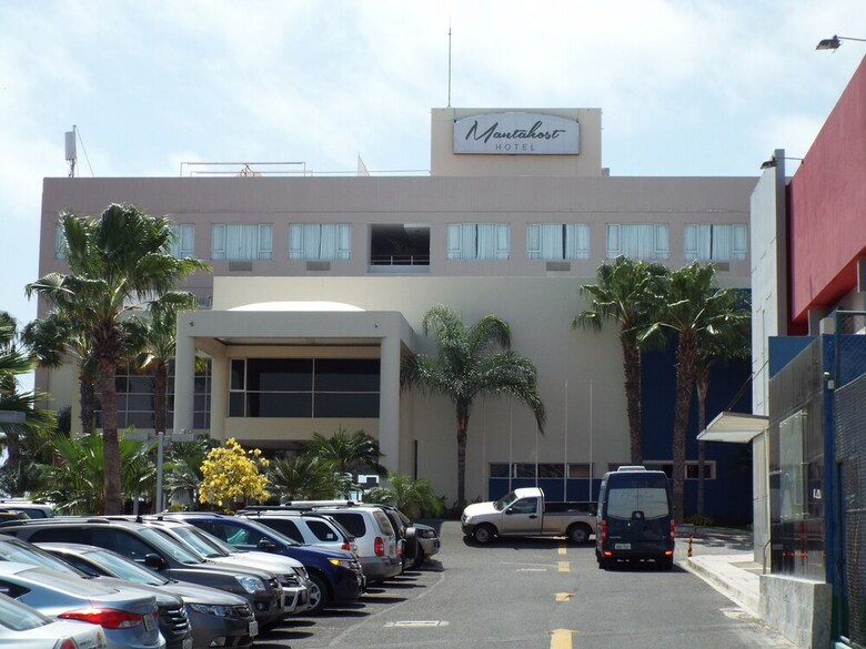 Mantahost Hotel