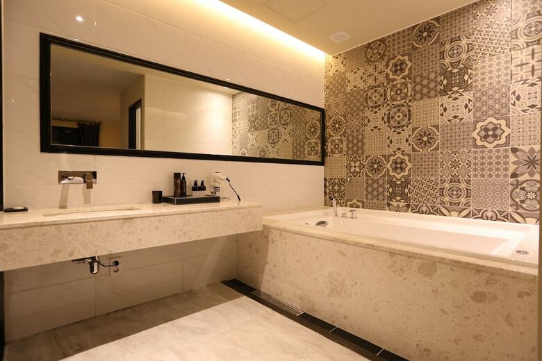 Le Idea Hotel