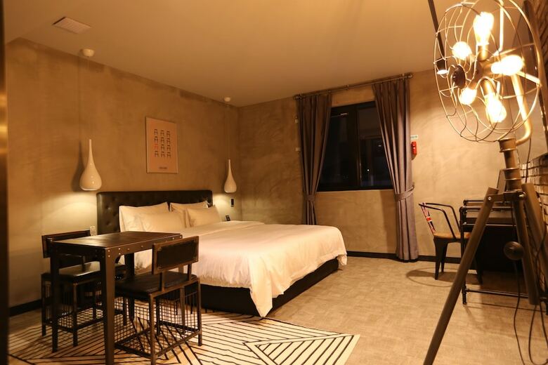 Le Idea Hotel