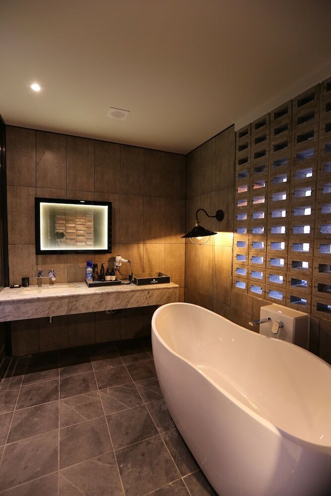 Le Idea Hotel
