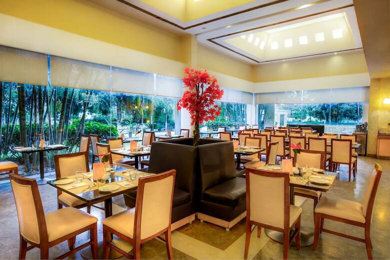 Hotel Radha Hometel Whitefield