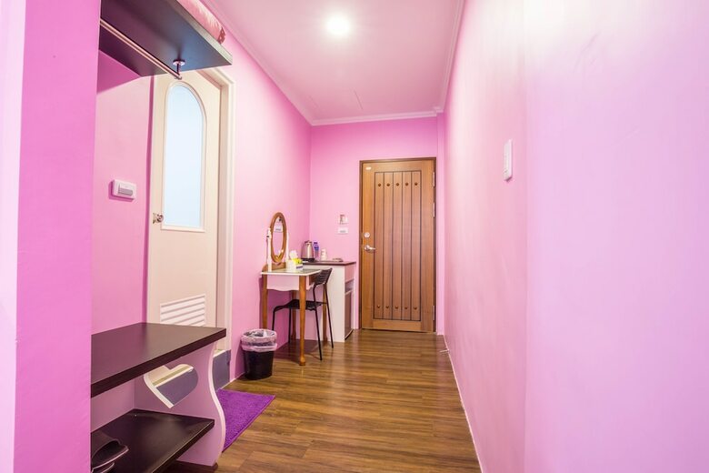 Bed & Breakfast N. Castle Hotel