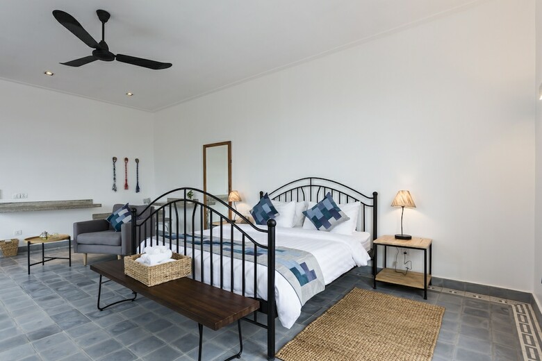 Boutique Kampot Hotel