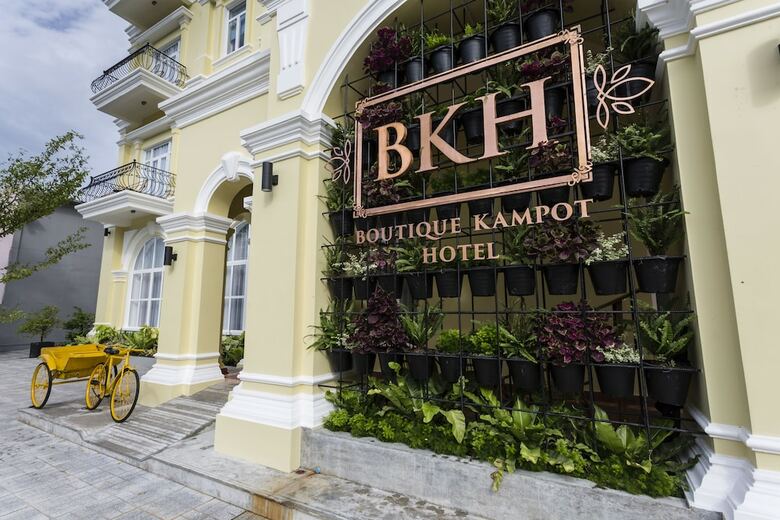 Boutique Kampot Hotel