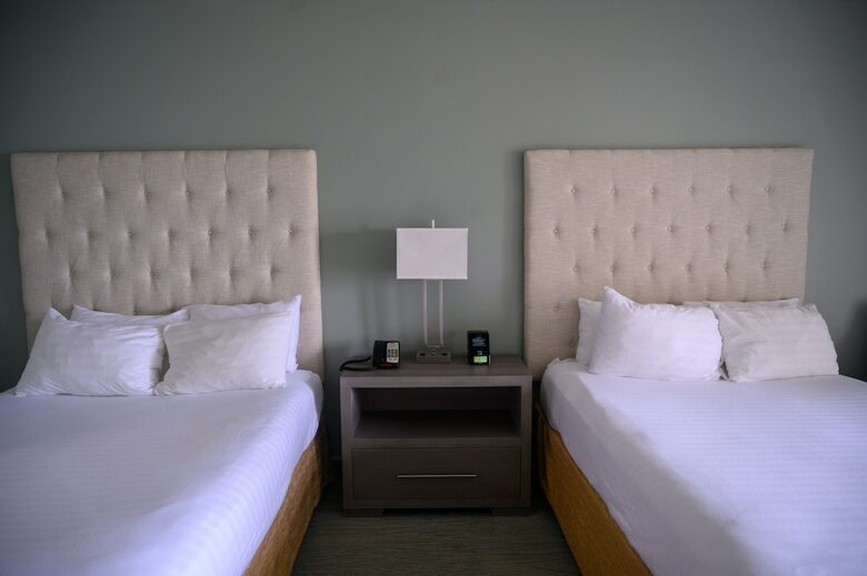 Hotel Cherry Tree Inn & Suites