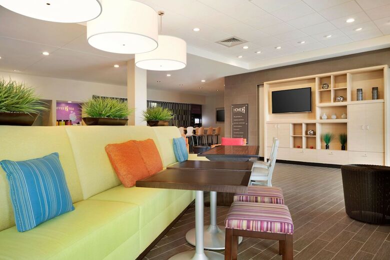 Hotel Home2 Suites By Hilton Charlotte Airport