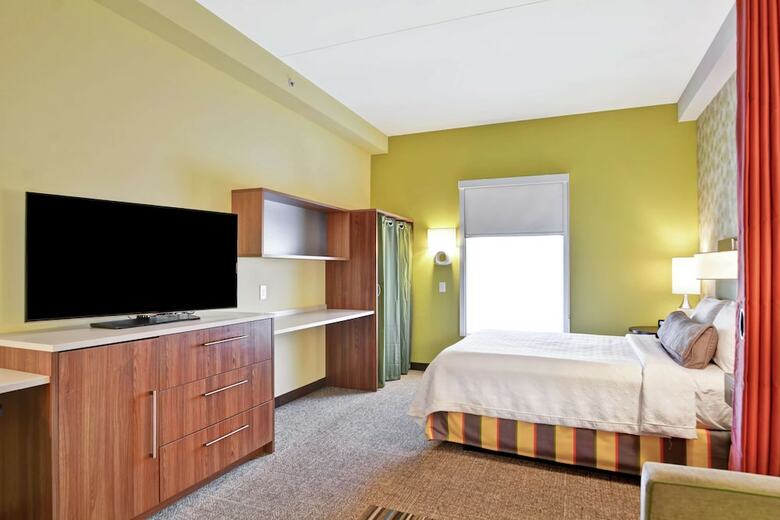 Hotel Home2 Suites By Hilton Charlotte Airport
