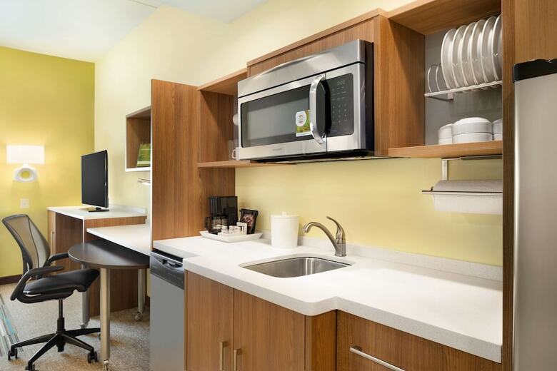 Hotel Home2 Suites By Hilton Charlotte Airport