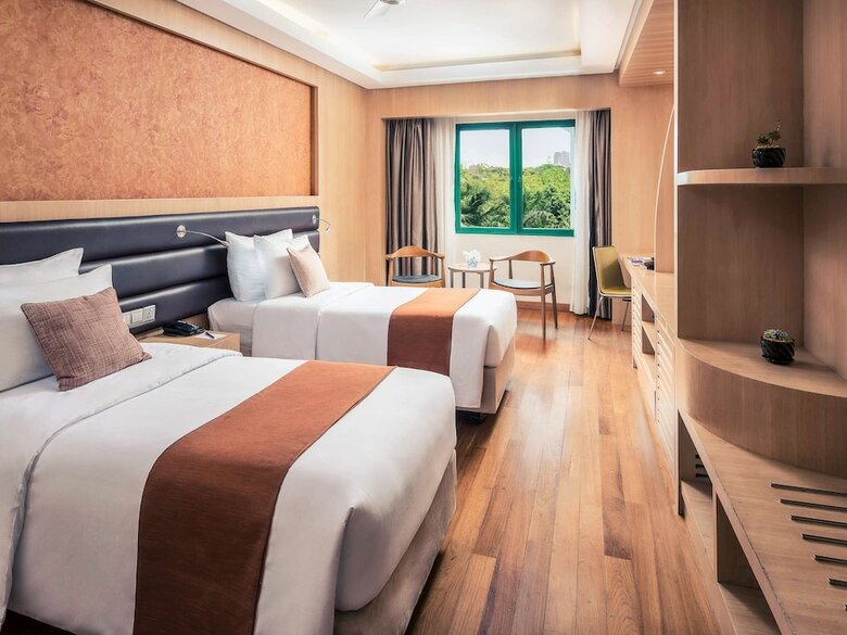 Hotel Mercure Yangon Kaba Aye