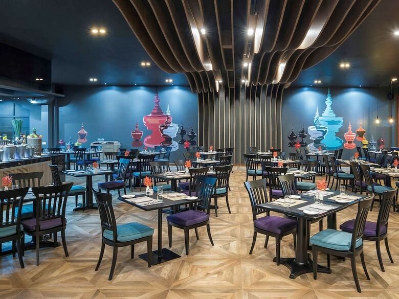 Hotel Mercure Yangon Kaba Aye