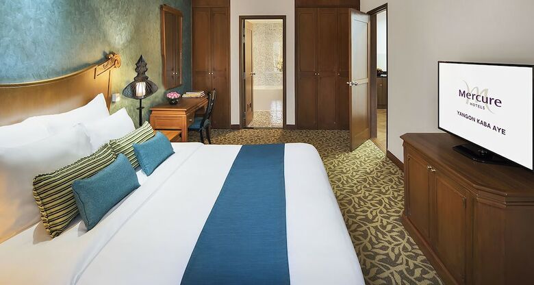 Hotel Mercure Yangon Kaba Aye