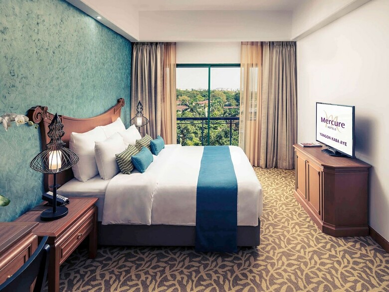 Hotel Mercure Yangon Kaba Aye