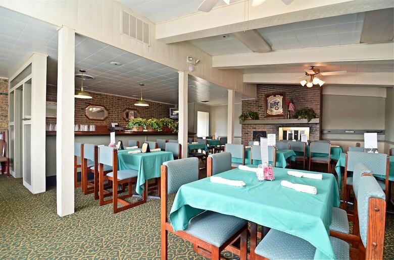 Hotel Baymont By Wyndham Effingham