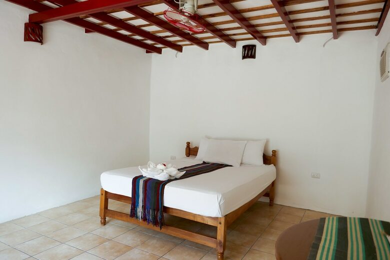 El Pacifico Hotel