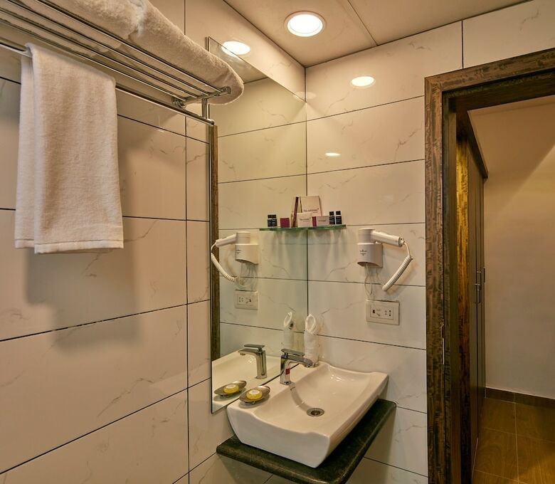 Hotel Regenta Inn Airport Bangalore
