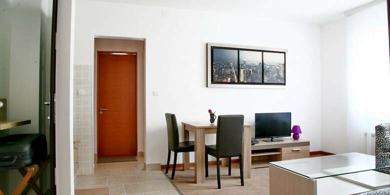 Apartamentos Lala Luxury Suites