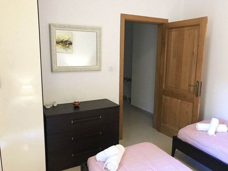 Hotel Marble Arch Home