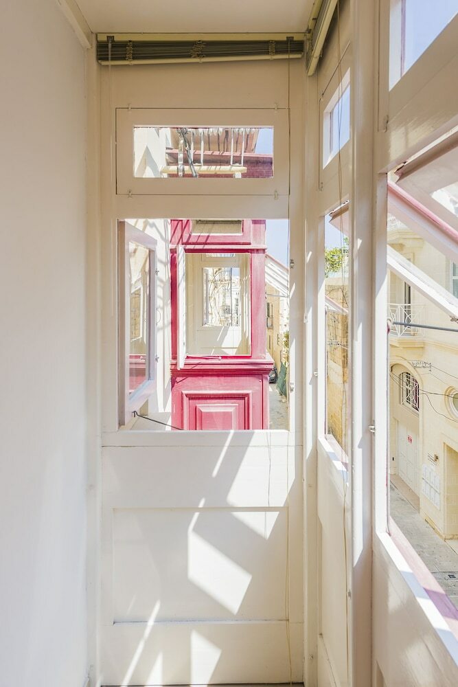 Hotel Marble Arch Home