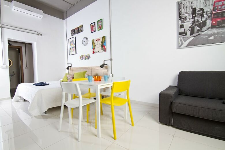 Nula Apartments