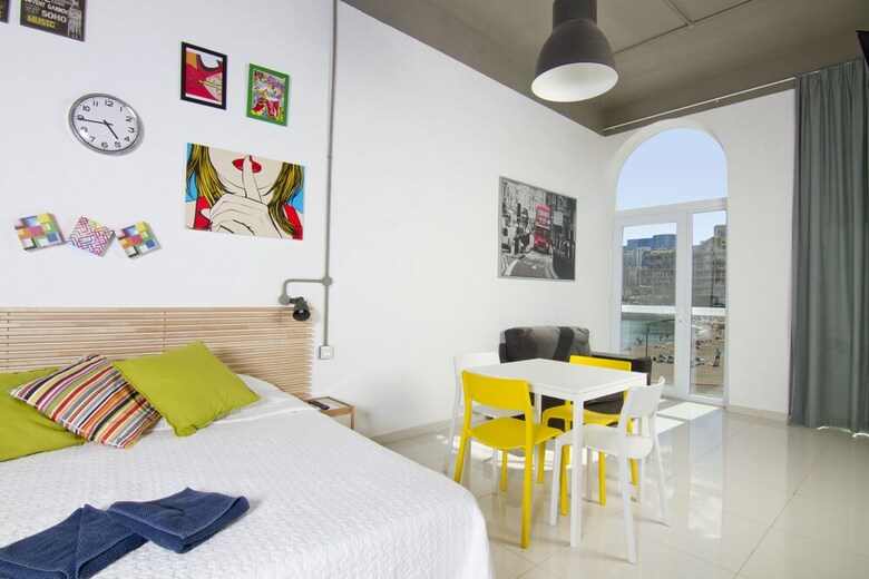 Nula Apartments