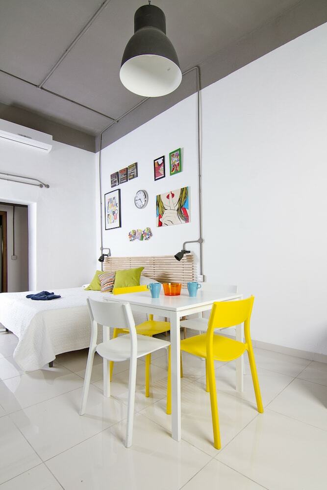 Nula Apartments