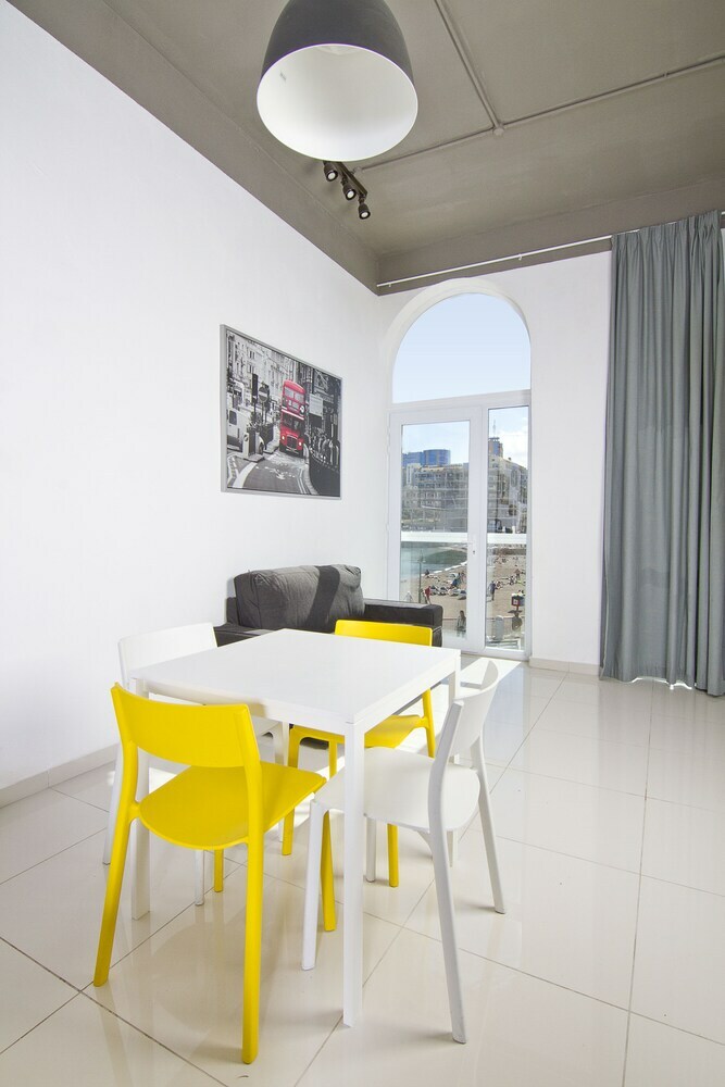 Nula Apartments
