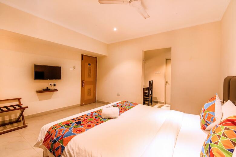 Fabhotel Blossoms T Nagar