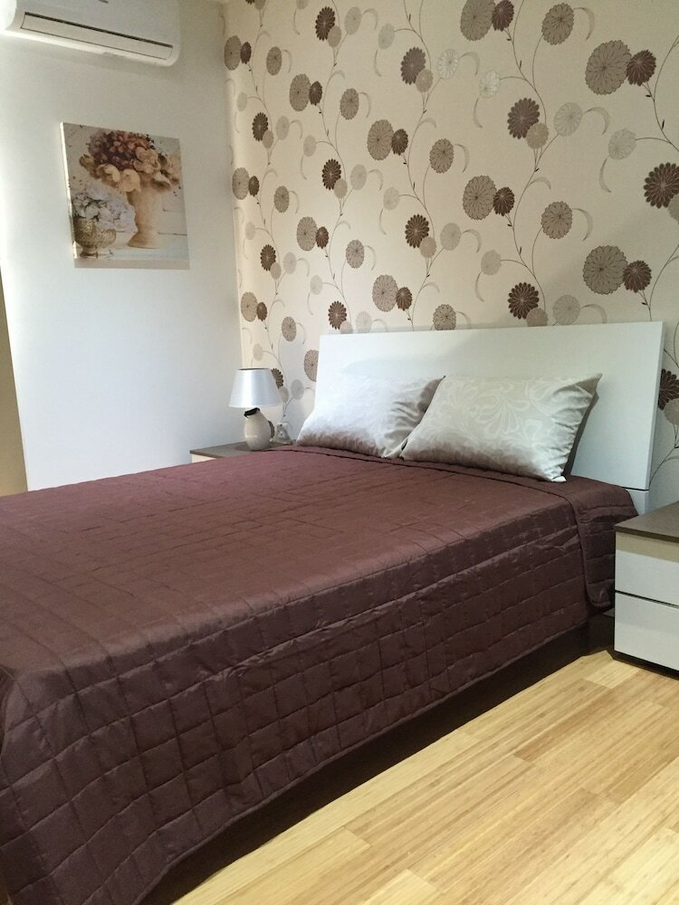 Hotel Malta Rent Rooms