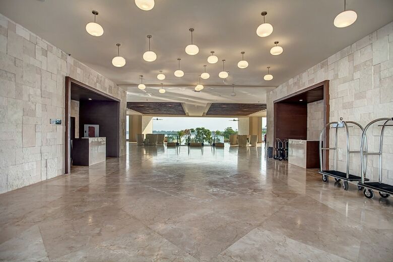 Hotel Royalton Negril Resort & Spa - All Inclusive
