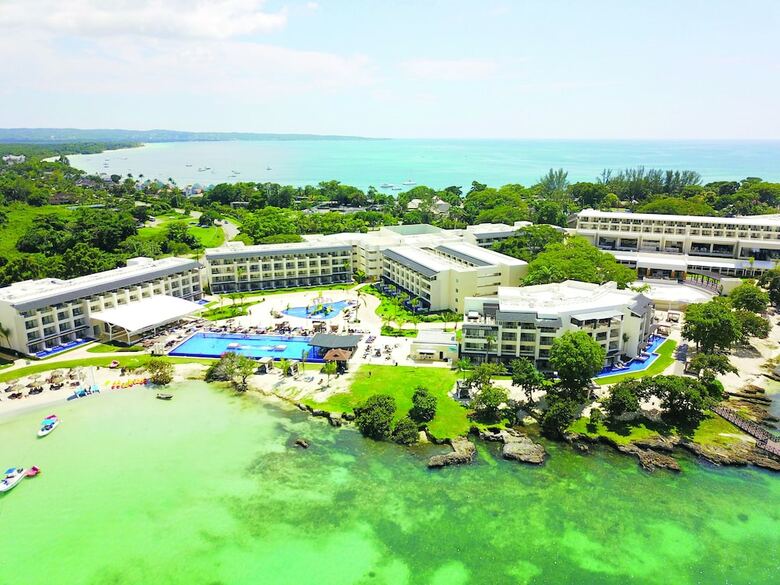 Hotel Royalton Negril Resort & Spa - All Inclusive