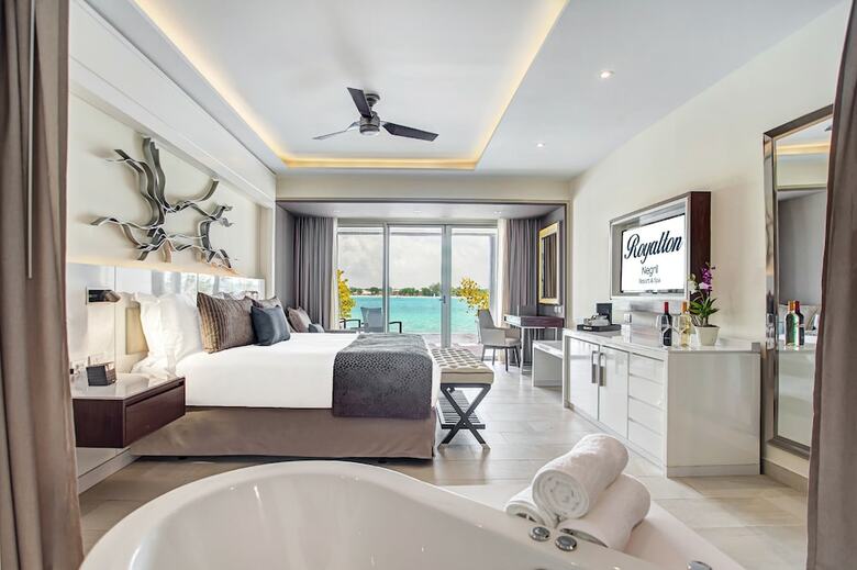 Hotel Royalton Negril Resort & Spa - All Inclusive