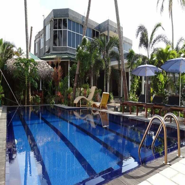 Vista Maple Leaf Hotel