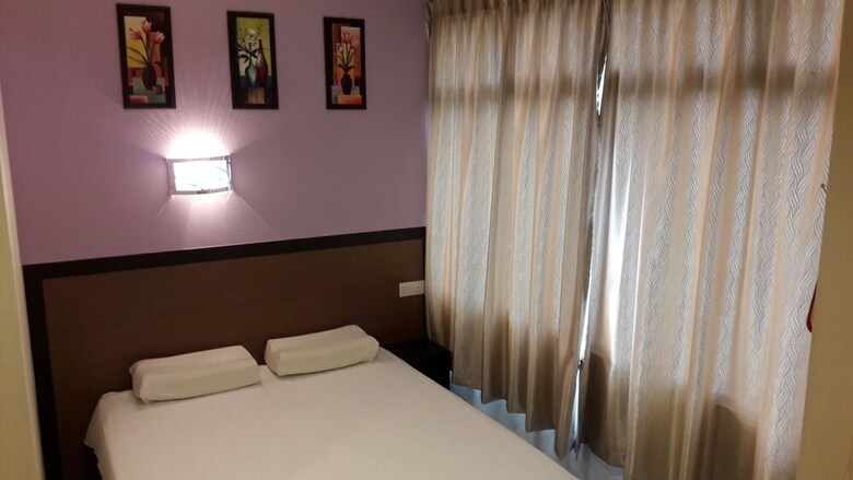 One Point Hotel - Rh Plaza