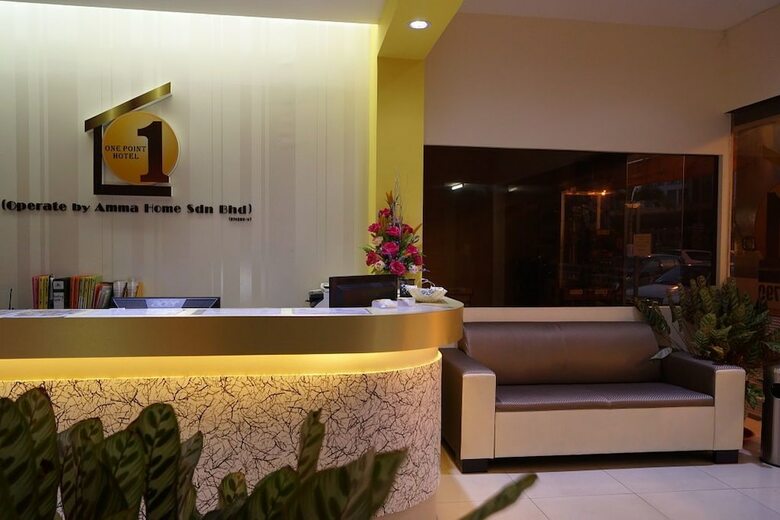 One Point Hotel - Rh Plaza