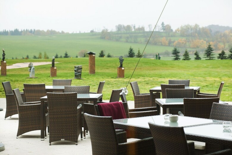 Hotel Grund Resort Golf & Ski