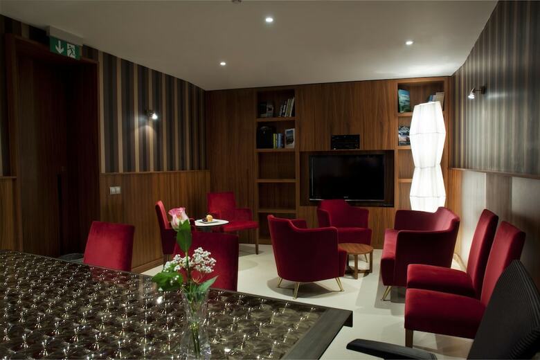 Hotel Grund Resort Golf & Ski